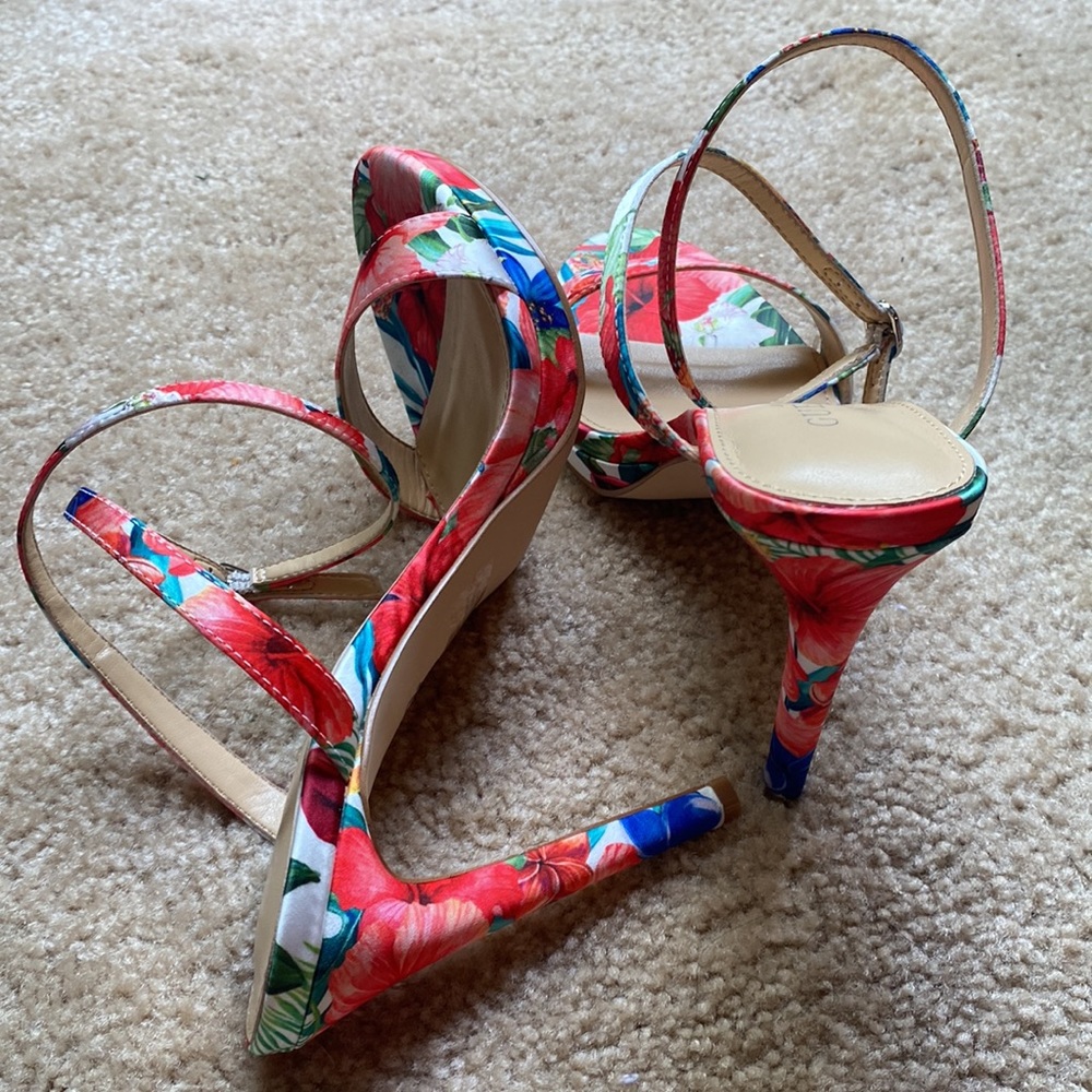 Brand New Guess Heels | Guess Heels |